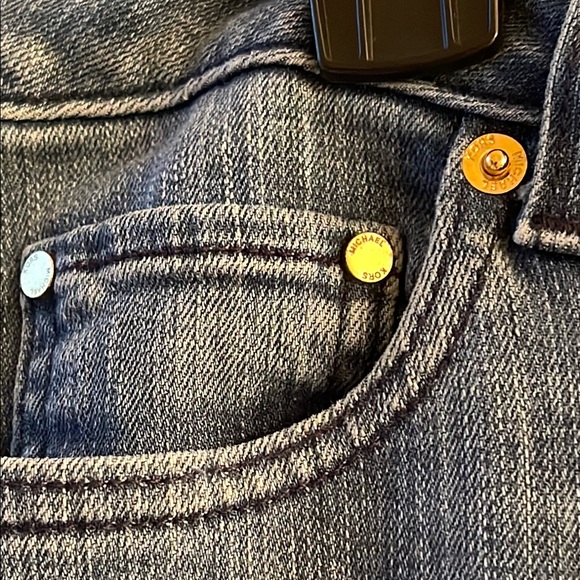 Michael Kors Womens size 8 jeans - Picture 4 of 6